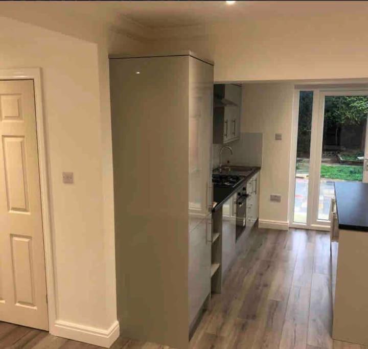 Beautiful 5Bedroom Hse-Contractor/Family/Corporate Dartford Bagian luar foto